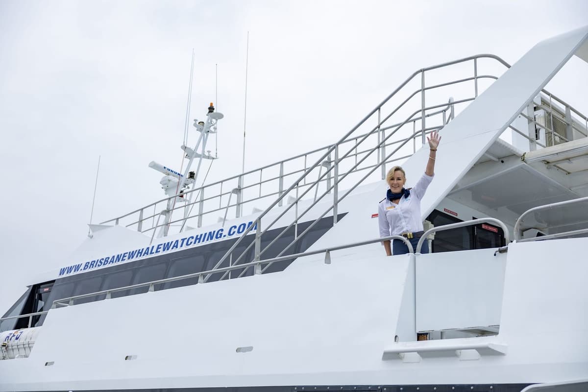 Whale Watching, Moreton Bay 3